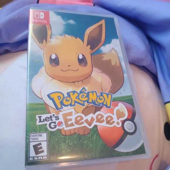Pokemon Let's Go Eevee! Nintendo Switch - Picture 1 of 1